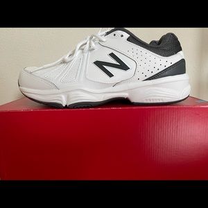Men New Balance shoes Brand New Size 8W